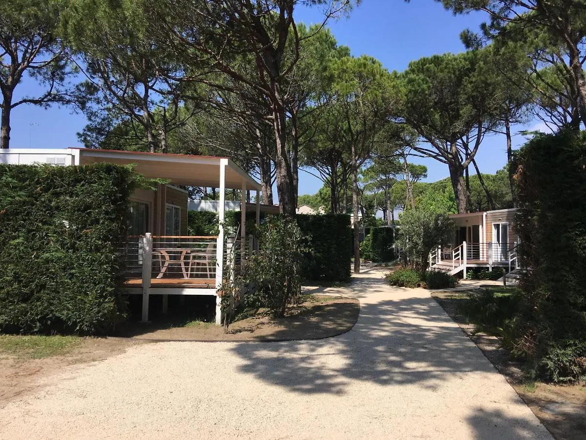 Dune Prestige & Chalets Bibione 0*,